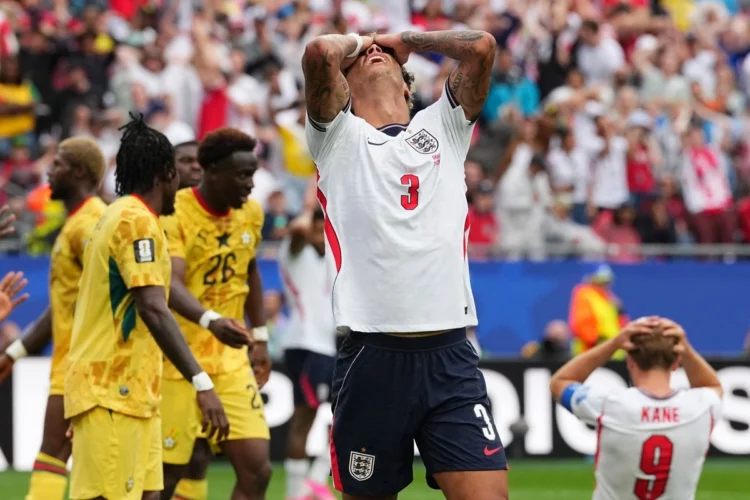 Ghana baja de la nube a Inglaterra y con sólido muro defensivo rescata empate 0-0