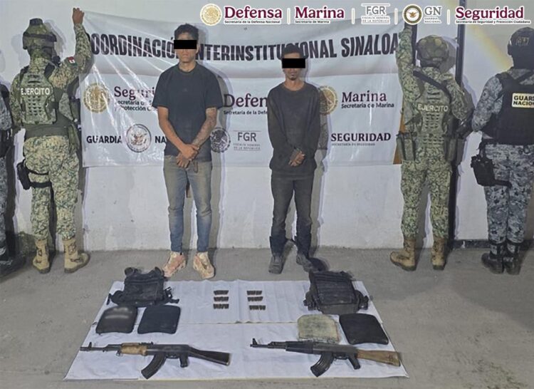 Autoridades detienen en Sinaloa a 11 generadores de violencia, aseguran armamento y explosivos
