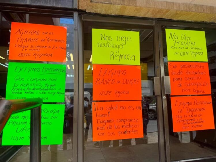 Maestros de Reynosa estallan contra delegación del ISSSTE en Tamaulipas; ‘la crisis se traduce en muerte’