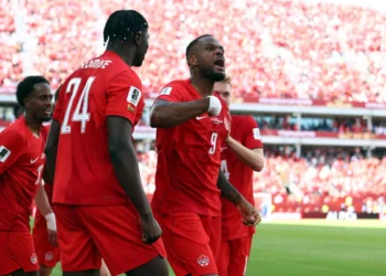 En su primer Mundial como anfitrión Canadá rescata empate 1-1 ante Bosnia y Herzegovina