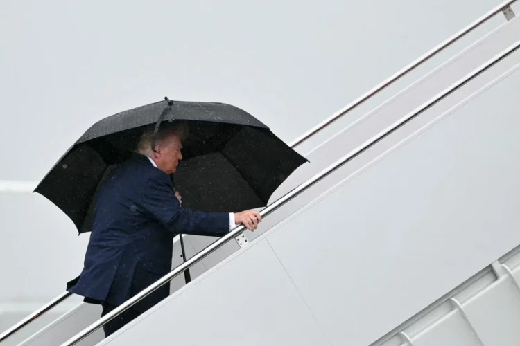 Senado de EU resuelve detener acción militar contra Irán y Trump estalla: ‘De una u otra forma lo lograré’