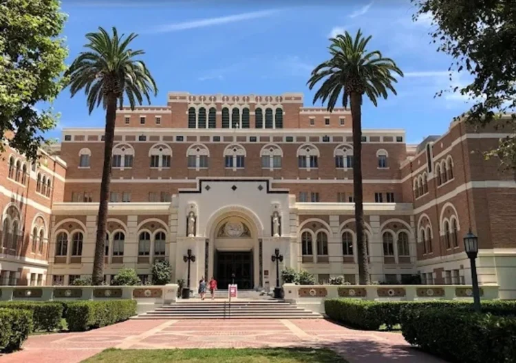 Reportan medios que la Universidad del Sur de California vendió cadáveres a milicia de EU e Israel