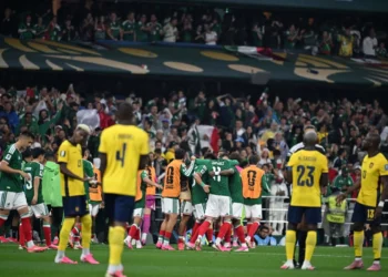 Juego México vs Ecuador bate récord de audiencia con 60 millones de espectadores, sin contar plazas públicas