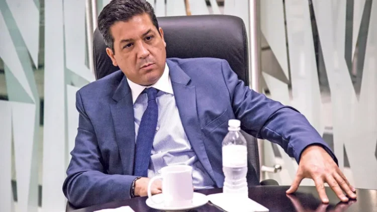Tribunal deja sin efectos amparo de Cabeza de Vaca y confirma el bloqueo de sus cuentas bancarias