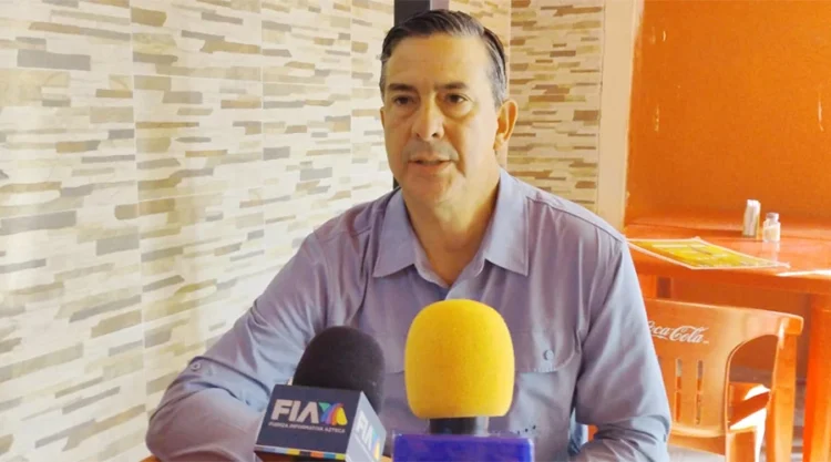 A ‘luz verde’ de AVA a funcionarios, Ramiro Ramos responde que no basta con renunciar: ‘Deben rendir cuentas’