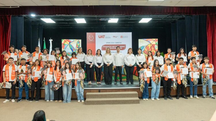 Consolida UAT calidad en la enseñanza de idiomas para la niñez y adolescencia
