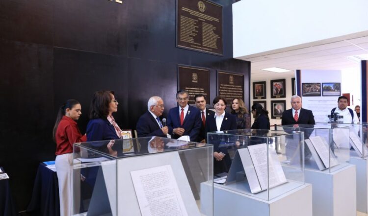 Encabeza Américo Villarreal reconocimiento histórico a la Benemérita Escuela Normal Federalizada en el Congreso