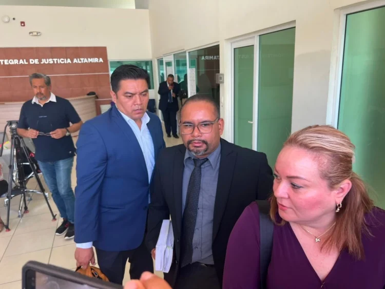 Aplazan para el lunes audiencia de imputada por el presunto feminicidio de Dafne; asisten 9 de 32 testigos
