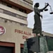 Estalla escándalo de venta de plazas de maestros en Edomex: Hay 28 funcionarios detenidos y 5 prófugos