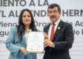 Reconoce UAT trayectoria judicial de su distinguida egresada Xóchitl Almendra Hernández Torres
