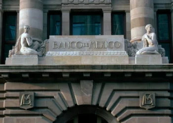 El Banco de México eleva de 1.1 a 1.5 por ciento la previsión de crecimiento de economía mexicana para 2026