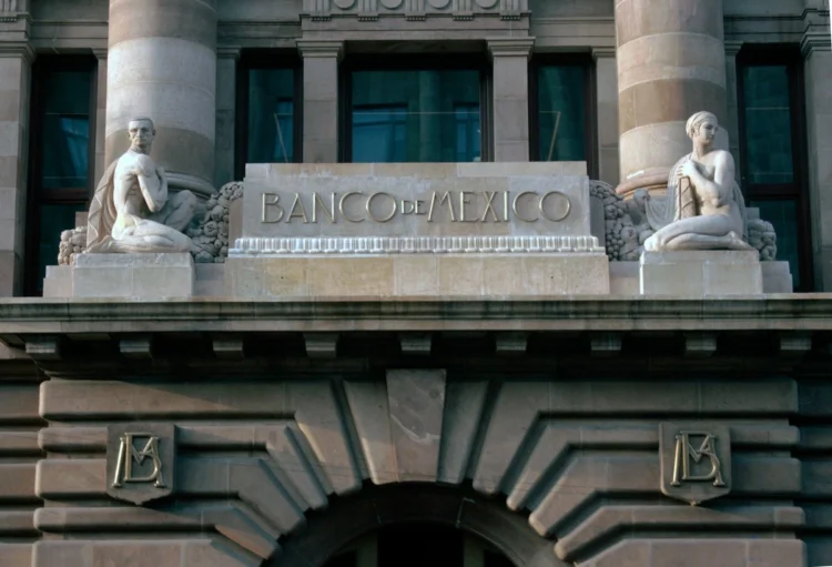 El Banco de México eleva de 1.1 a 1.5 por ciento la previsión de crecimiento de economía mexicana para 2026