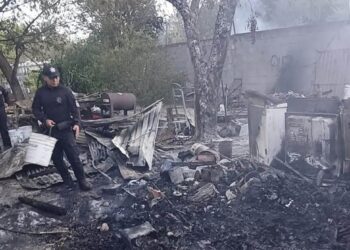 Sin que se conozcan las causas un  incendio consume vivienda en colonia de Nuevo Laredo