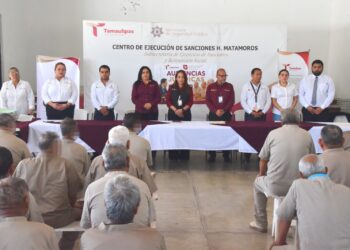 Lleva IDPET atención jurídica a adultos mayores en CEDES de Reynosa y Matamoros