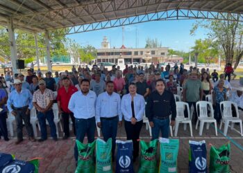 Lleva Tamaulipas respaldo al campo de Abasolo con entrega de semillas