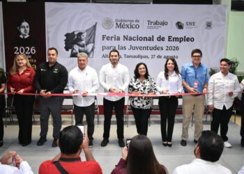 Lleva STPS ofertas laborales a Altamira mediante la Feria del Empleo