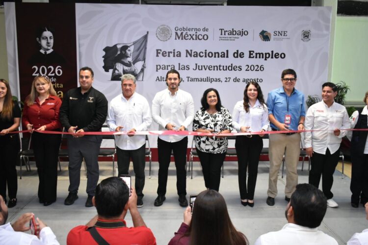 Lleva STPS ofertas laborales a Altamira mediante la Feria del Empleo