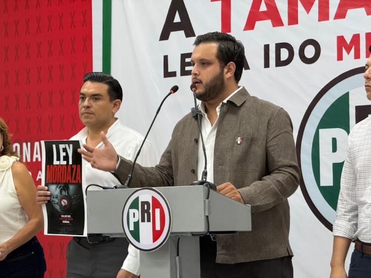 El PRI se mofa del MC: ‘Sólo sirve para acompañar a Morena a sus piñatas’, aludiendo al ‘cumple’ de Gattás