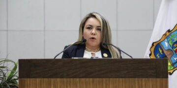 Tamaulipas: Congreso y gobierno se empeñan en culpar a usuarios de los hoyos sin fondo que son las Comapas