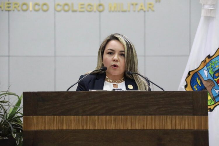 Tamaulipas: Congreso y gobierno se empeñan en culpar a usuarios de los hoyos sin fondo que son las Comapas