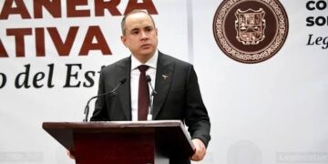 Secretario de Finanzas abre diálogos con empresarios para regularizar adeudos con estímulos y condonaciones