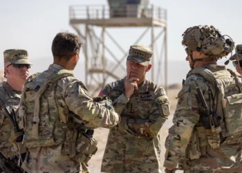 Legisladores Demócratas de EU investigan deportaciones de familiares de militares en gobierno de Trump