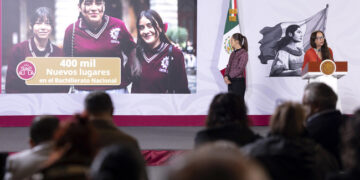 Sheinbaum informa que meta sexenal del Bachillerato Nacional se duplicará a 400 mil nuevos lugares