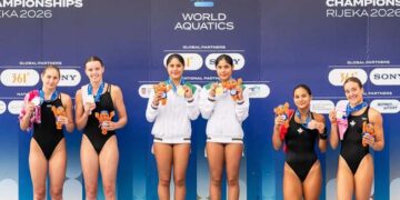 Hermanas Cueva elevan a México al oro en sincronizados del Mundial Juvenil de Clavados