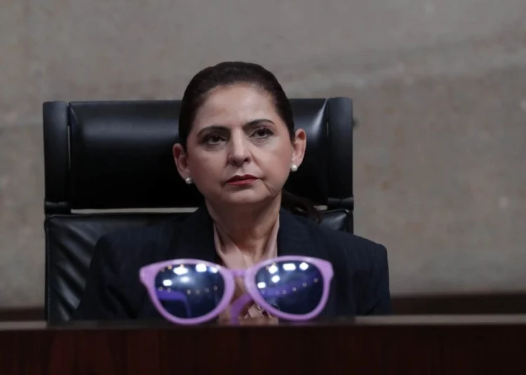 La magistrada Mónica Soto renuncia al Tribunal Electoral del Poder Judicial de la Federación; terminaría en 2028