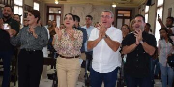 Época de la conquista no acaba en México: 4 ediles de Tamaulipas pagan a España premios ‘patito’ en mil 100 euros