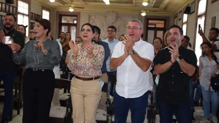 Época de la conquista no acaba en México: 4 ediles de Tamaulipas pagan a España premios ‘patito’ en mil 100 euros