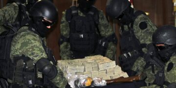 Da a conocer la UIF congelamiento de 24 mil cuentas bancarias ilícitas; 32% eran del crimen organizado