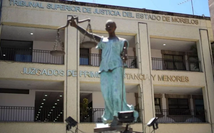 Vinculan a proceso por extorsión a ex presidenta del DIF de municipio de Morelos, viuda de alcalde asesinado