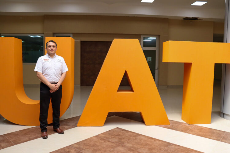 Otorgan Premio Estatal de Innovación al Dr. Edgardo Jonathan Suárez