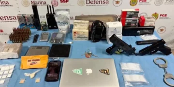 Catean domicilio de coordinador regional del PAZ recién asesinado en Veracruz y hallan armas y drogas
