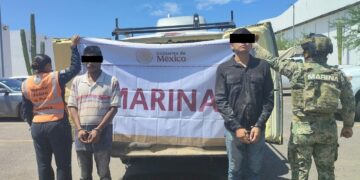 Autoridades Detienen a dos personas con tres toneladas de almeja en veda, cartuchos y fentanilo en BCS