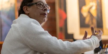 Gustavo Petro y la llegada del hiperfascismo: ‘El día que pensé que venía un misil dirigido contra mí’