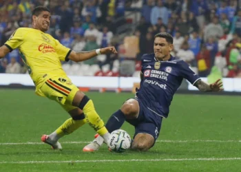 El Cruz Azul se alza con un sufrido triunfo 4-3 sobre el América