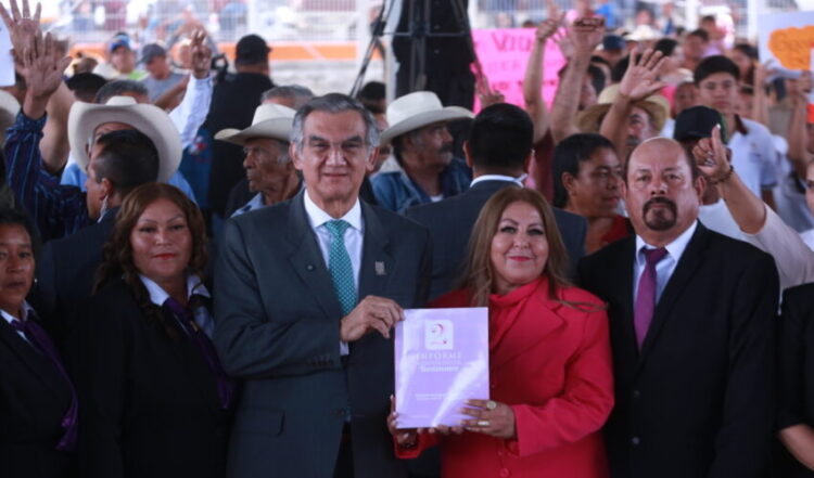 Américo refrenda el respaldo de su gobierno en Bustamante; se prioriza agua, electrificación y vivienda
