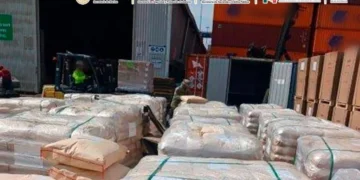 La Semar y ANAM incautan en Manzanillo más de 54 mil kilos de precursores químicos provenientes de China