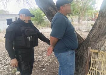 La GN detiene a individuo con radio de frecuencia y ponchallantas en ejido de Cruillas