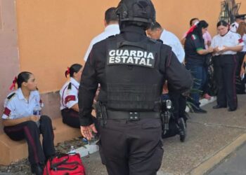 La GE atiende a 4 adolescentes que fueron víctimas de golpe de calor en desfile de Nuevo Laredo