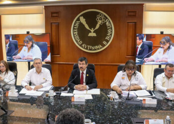 Destaca el rector Dámaso Anaya avances institucionales de la UAT ante el Patronato Universitario