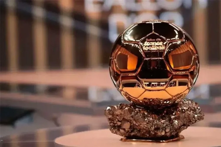 Julián Quiñones, entre los 30 candidatos al Balón de Oro 2026; Mbappé confía en ganarlo este año
