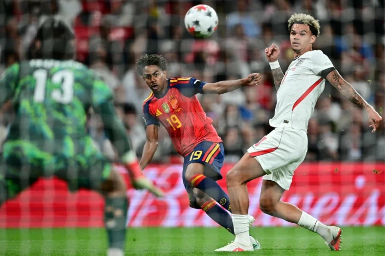 España estrena su corona con triunfo de 3-2 sobre Inglaterra en Wembley; Lamine Yamal anota un gol