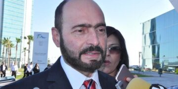Acepta Tofic Salum  que en hospitales públicos persisten diferimientos quirúrgicos por falta de especialistas