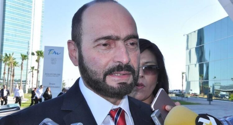 Acepta Tofic Salum  que en hospitales públicos persisten diferimientos quirúrgicos por falta de especialistas