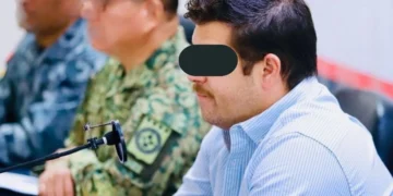 La FGR detiene al ex secretario del ayuntamiento de Torreón, a su esposa y a un escolta