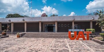 La UAT conmemorará su 76 aniversario con homenaje sus fundadores en el centro universitario sur