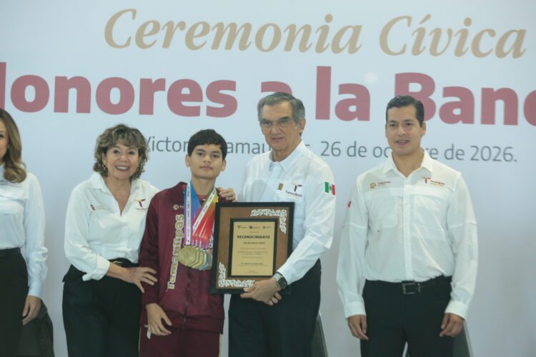 Reconoce AVA a medallistas paralímpicos y anuncia aumento de apoyos a deportistas y entrenadores